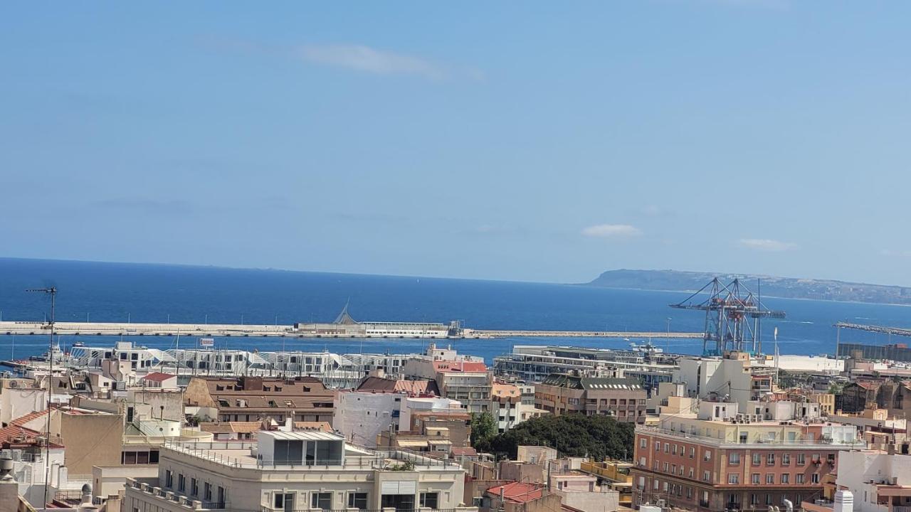 Corazon De Alicante Con Vistas Al Mar Y Al Castillo Exteriér fotografie